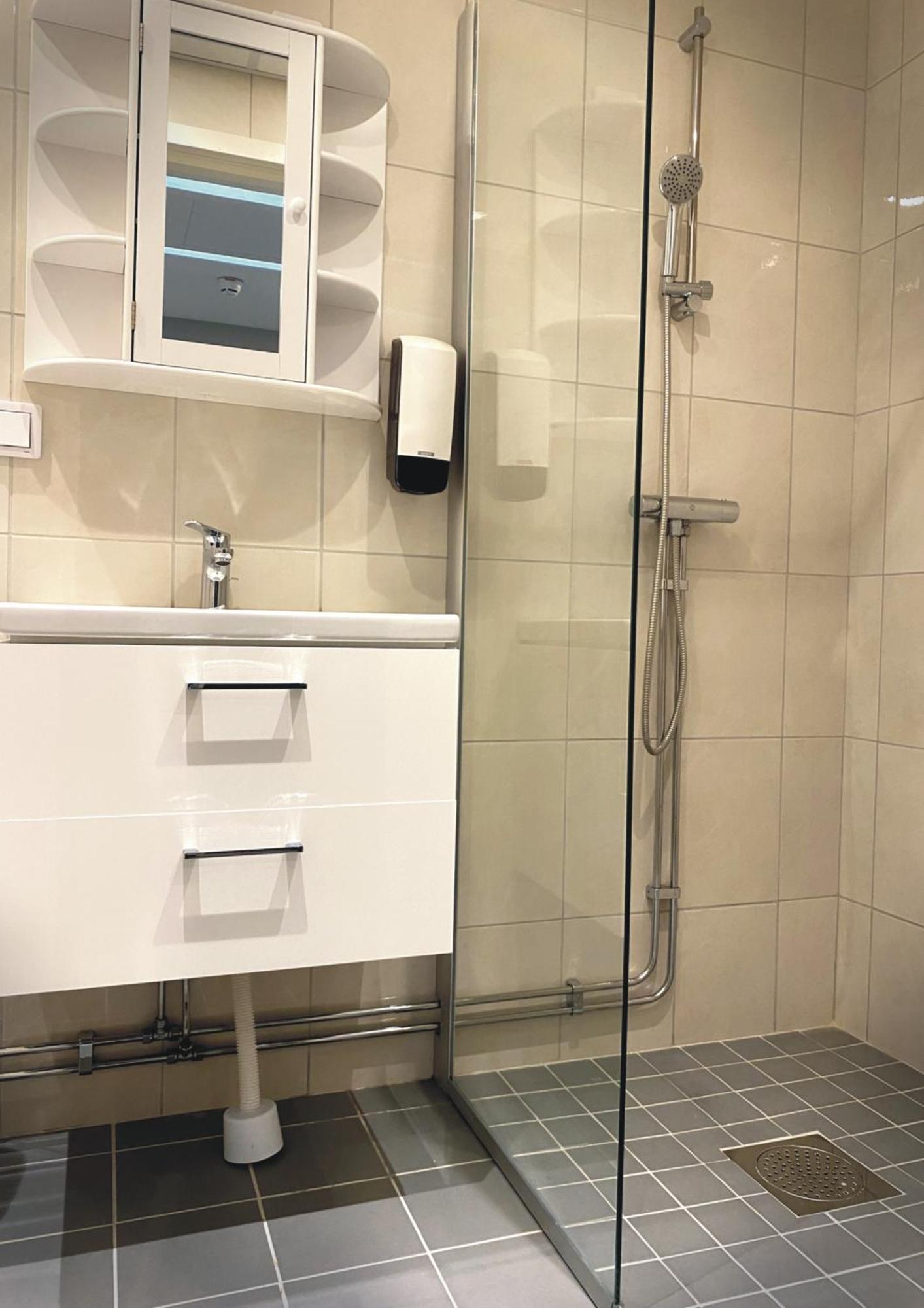 Single Room without Window